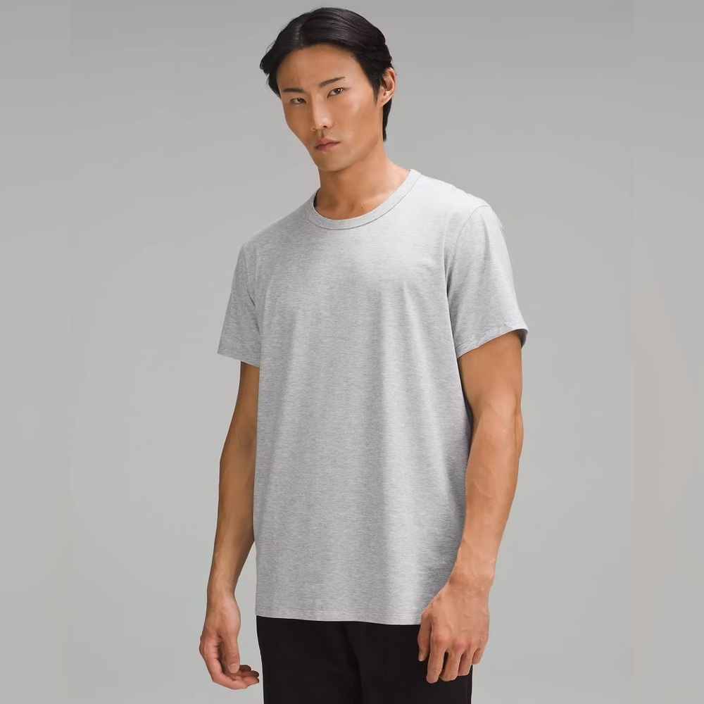 Lululemon Fundamental T-Shirt – Size XL – Gray